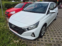 Bild des Angebotes Hyundai i20 Pure Sitz+Lenkradhzg 57.000km Klima