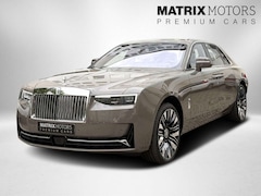 Rolls-Royce Ghost Series ll Theatre Picnic BeSpoke Massage