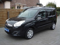 Bild des Angebotes Opel Combo COMBO TOUR +1,4i TURBO+AHK+BLACK EDITION+SZHZG !