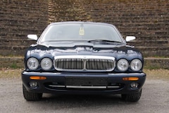 Bild des Angebotes Jaguar Daimler Super V8 Langversion  3 Jahre Garantie