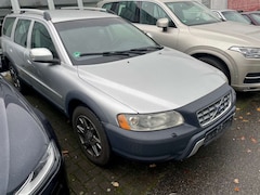 Bild des Angebotes Volvo XC70 D5 AWD Summum/ Leder / Xenon / AHK / 7 Sitzer