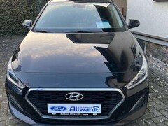 Bild des Angebotes Hyundai i30 YES!
