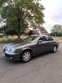 Bild des Angebotes Jaguar S-Type 3.0 V6 Executive Scheckheftgepflegt bei Jaguar!!!