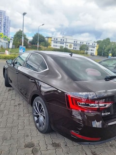 Bild des Angebotes Skoda Superb Superb 2.8 V6 Tiptronic Laurin