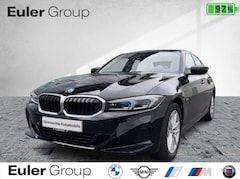 Bild des Angebotes BMW 320 e Limousine Navi Digitales Cockpit LED 3-Zonen-Kli