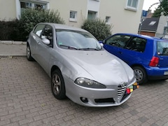 Bild des Angebotes Alfa Romeo 147 5p 1.6 ts Impression 105cv
