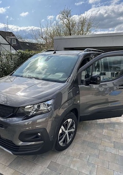 Bild des Angebotes Peugeot Rifter GT Elektromotor L2