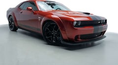 Bild des Angebotes Dodge Challenger 6.4 HEMI SCAT PACK WIDEBODY*SITZBEL*KAMERA*ALPINE