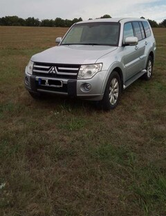 Bild des Angebotes Mitsubishi Pajero Pajero 3.2 DI-D Intense