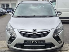 Bild des Angebotes Opel Zafira Tourer Active