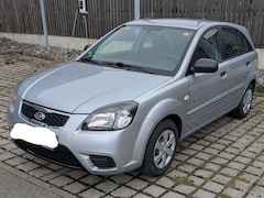 Bild des Angebotes Kia Rio Rio Fließheck 1.4 Base