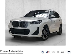 Bild des Angebotes BMW iX1 eDrive20 M Sport+HUD+ACC+AHK+NAVI+LED+SHZ+PA+uvm.