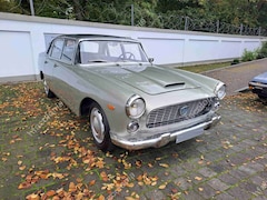 Bild des Angebotes Lancia Flaminia 2.5 Berlina
