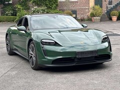 Bild des Angebotes Porsche Taycan Basis BRITISHRACINGGREEN/BEIGE*