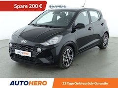 Bild des Angebotes Hyundai i10 1.0 Trend Aut.*NAVI*CAM*PDC*SHZ*SPUR*KLIMA*