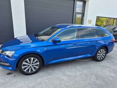 Bild des Angebotes Skoda Superb Combi Style 2.0 150 PS+NAVI+SHZ+LED