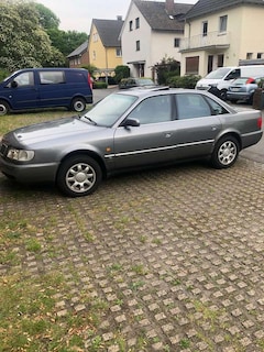 Audi 100 quattro