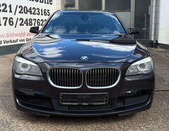 Bild des Angebotes BMW 740 d M-SPORT HEAD UP LEDER KAMERA Bi XENON SOFT