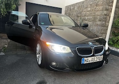 Bild des Angebotes BMW 320 320d Coupe Aut. M Sport LCI Shadowline, Alcantara