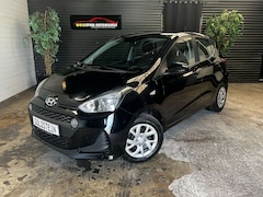 Hyundai i10 i10 1.0 KLIMAANLAGE/ TEMP/L.HZ/SHZ/FUNK/USB