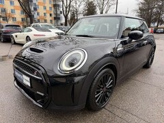 Bild des Angebotes MINI Cooper S 3-Trg Essential~Navi~PDC~Works~Carplay~
