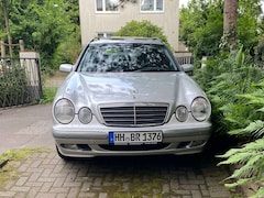 Bild des Angebotes Mercedes-Benz E 320 E 320 T CDI Elegance