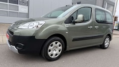 Bild des Angebotes Peugeot Partner Tepee Tendance 1.6 BENZINER TÜV 64.000KM