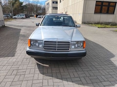 Bild des Angebotes Mercedes-Benz 200