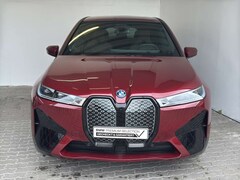 Bild des Angebotes BMW iX xDrive40 Sportpaket LiveCock.Laserl.AHK.SoftC