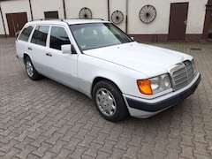 Mercedes-Benz E 220 TE Euro 2 Klima