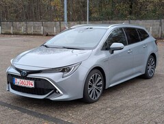 Bild des Angebotes Toyota Corolla Touring Sports 1.8 Hybrid BusinessEd