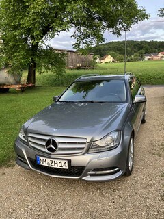 Bild des Angebotes Mercedes-Benz C 250 C 250 T CDI BlueEfficiency (204.203)
