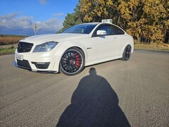 Bild des Angebotes Mercedes-Benz C 63 AMG C+63+AMG+Coupe+MCT+AMG Performance Package