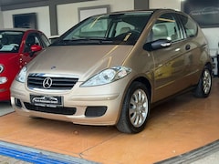 Bild des Angebotes Mercedes-Benz A 150 / 31200 KM / Automatik / Klima / AHK / PDC