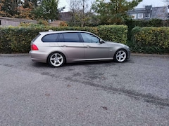 Bild des Angebotes BMW 320 320d DPF Touring Blue Performance Edition Sport