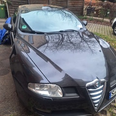 Bild des Angebotes Alfa Romeo GT 3.2 V6 Distinctive