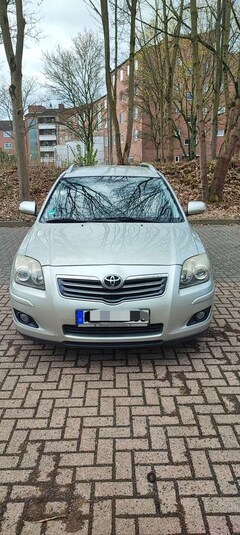 Bild des Angebotes Toyota Avensis Avensis 2.2 D-CAT Combi Travel