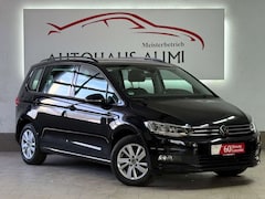 Bild des Angebotes VW Touran Comfortline Business Premium AppleCarPlay