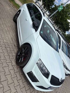 Bild des Angebotes Skoda Octavia Octavia Combi 2.0 TSI (Green tec) RS