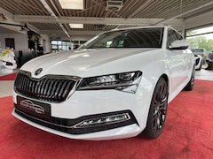 Bild des Angebotes Skoda Superb Combi Premium Edition Leder AHK