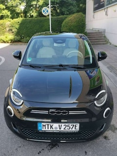 Bild des Angebotes Fiat 500e 500e La Prima