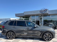 Bild des Angebotes BMW X7 xDrive 40 i M Sport -HUD -22Zoll -Laserlicht