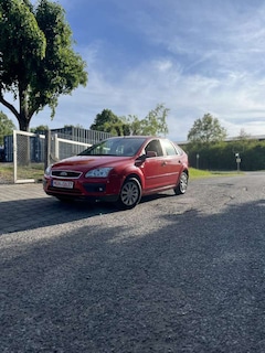 Bild des Angebotes Ford Focus ghia x