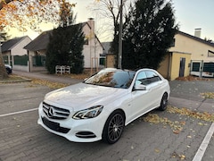 Bild des Angebotes Mercedes-Benz E 250 E 250 BlueTEC 4Matic 7G-TRONIC Avantgarde