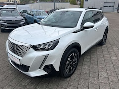 Bild des Angebotes Peugeot e-2008 Allure Pack Elektromotor 136