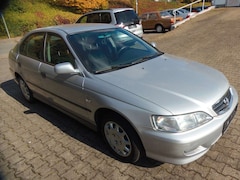 Bild des Angebotes Honda Accord 1.8i 1.Hand ZR+WP+KD NEU/TÜV NEU