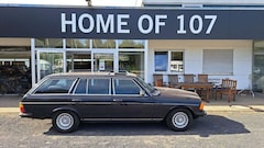 Bild des Angebotes Mercedes-Benz 230 TE Automatik,Klimaautomatik,Schiebedach,e-Fe