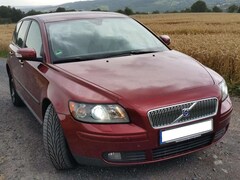 Bild des Angebotes Volvo V50 D5 DPF Aut. Momentum