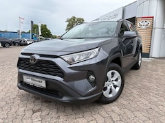 Bild des Angebotes Toyota RAV 4 4 4x2 **BENZINER/SCHALTER**