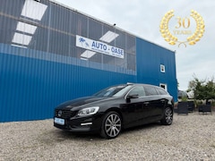 Bild des Angebotes Volvo V60 Kombi Linje Svart**Xenon*LED*Leder*Kamera**